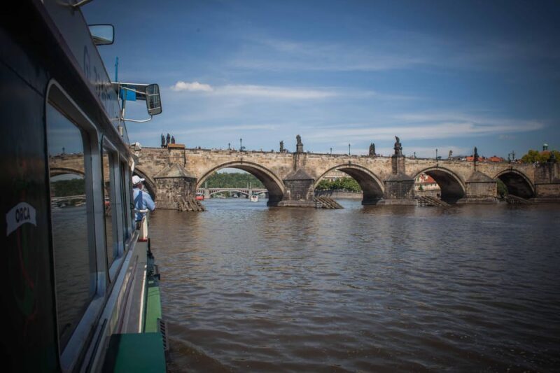 Prague: An unforgettable 2-hour cruise on the Vltava River. - What You Can Expect on This Cruise