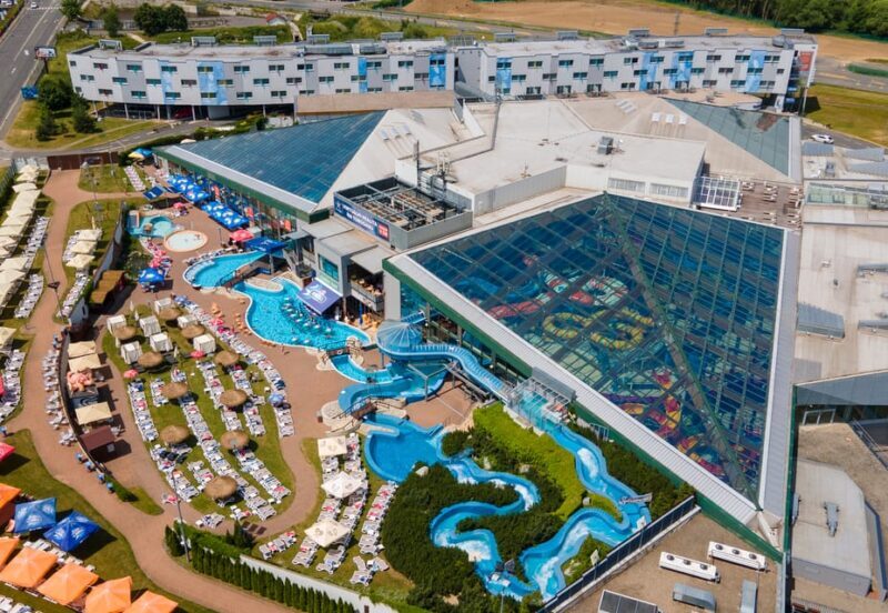 Prague: Aquapalace Indoor/Outdoor Water Park Ticket - Rides and Attractions
