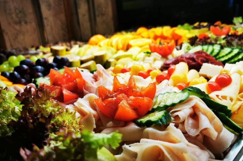 Prague At Dusk: 1-Hour Historic Boat Tour with Commentary - FAQ