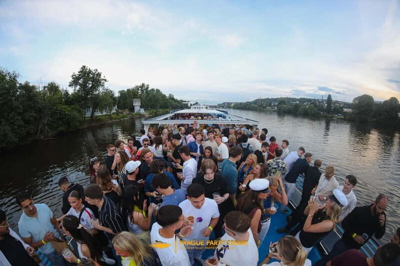 Prague : Boat Party with Afterparty at EPIC - Is This Experience Right for You?