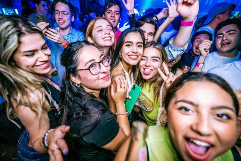 Prague: Boat Party with Unlimited Drinks & After Party Entry - Who Will Love This Experience?