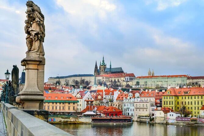 Prague: Bus Tour, Walking Tour, River Cruise and Lunch - An In-Depth Look at the Tour Experience