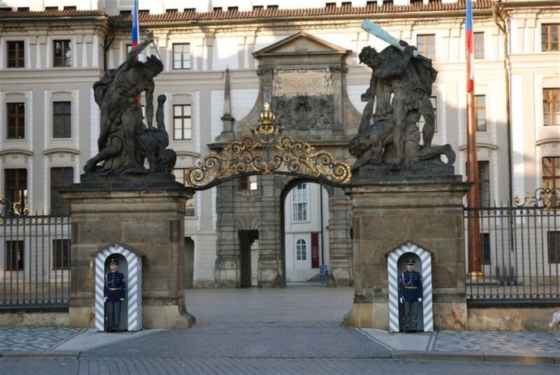 Prague: Castle and Lesser Town Walking Tour with Local Guide - Final Thoughts