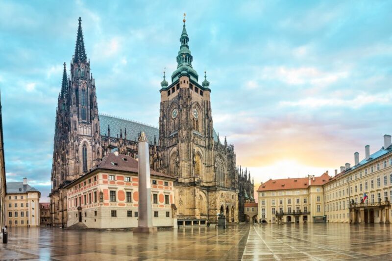Prague Castle & Castle District: 2-Hour Guided Tour - Why This Tour Is Worth Considering
