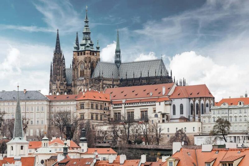 Prague Castle, St. Vitus Cathedral, Royal Palace, St. George's Basilica - The Tour Experience in Detail
