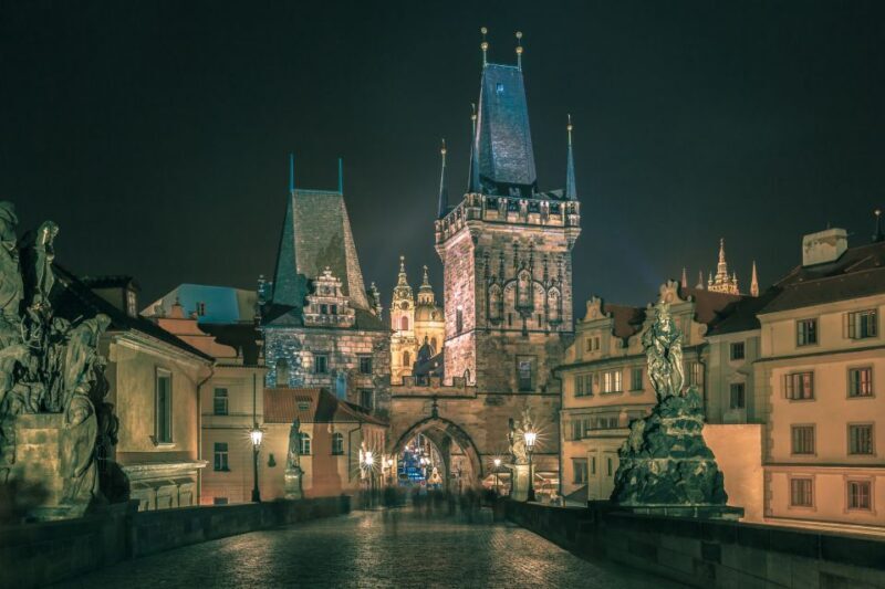 Prague: Christmas Market Magic Walking Tour with a Local - Exploring Prague’s Christmas Markets: What’s the Experience Like?