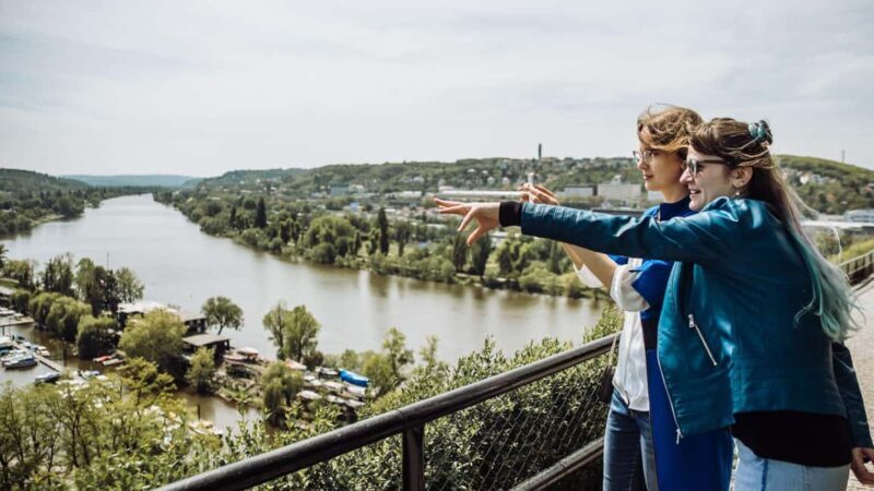 Prague: City Highlights & Hidden Gems Private Walking Tour - Prague Castle and Its Surroundings