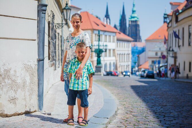 Prague City Highlights Private Tour for Kids and Families - Key Points