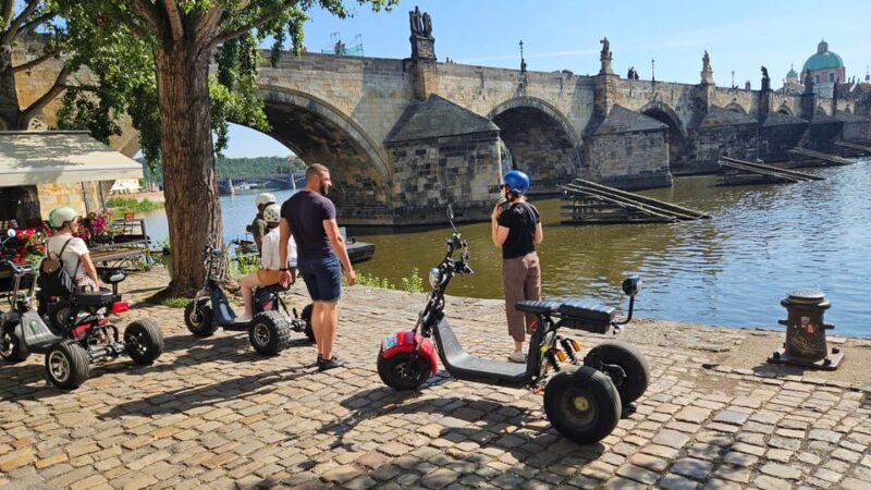 Prague: City Highlights Tour by Electric Trike - Key Points