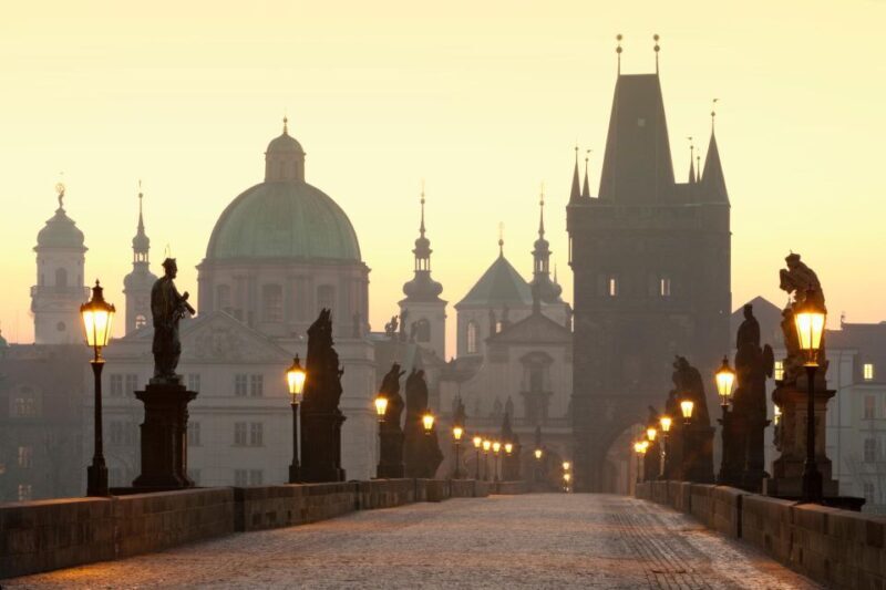 Prague: City Tour in Full - Key Points