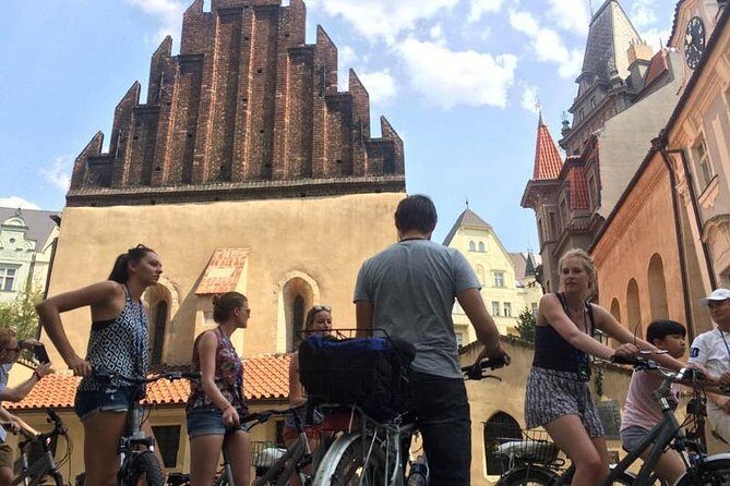 Prague: Classic City Bike Tour (small groups) - FAQ
