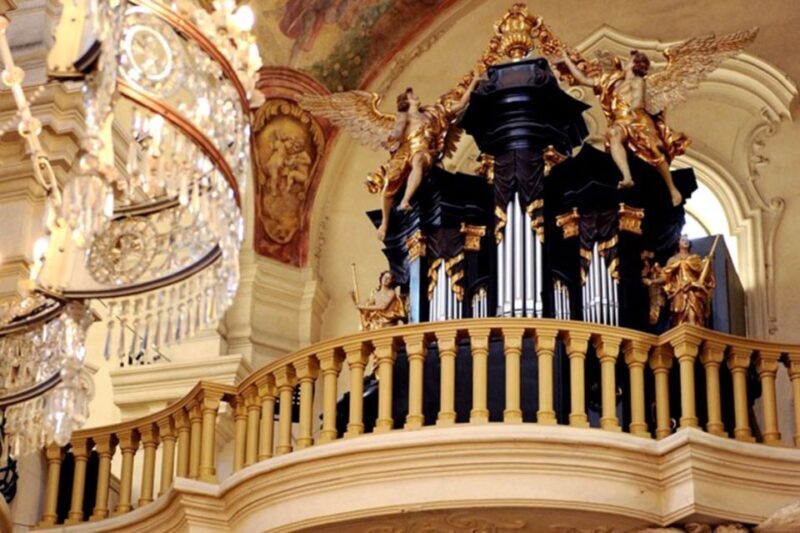 Prague: Classical Concert in St. Nicholas Church - What Could Be Better