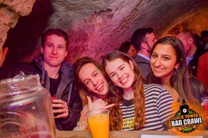 Prague: Clock Tower Bar Crawl ending at the BIGGEST CLUB - What the Reviews Tell Us