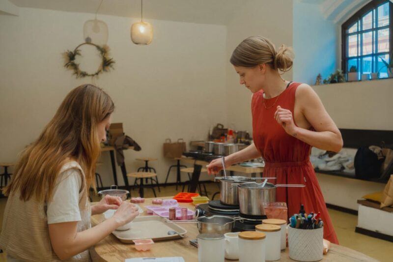 Prague: Coconut candle workshop - The Sum Up