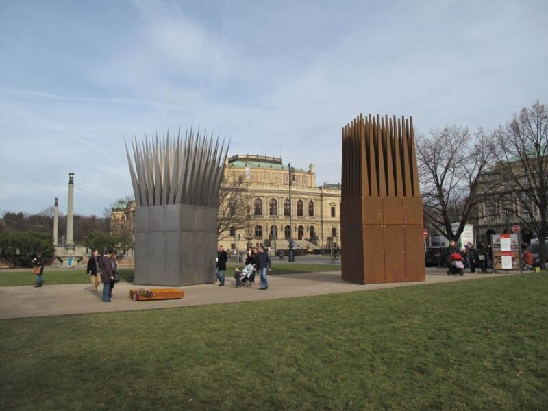 Prague: Communism Tour & Museum Visit - Who Should Consider This Experience