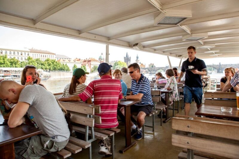 Prague Cruise: 1-Hour on the River Vltava - FAQs