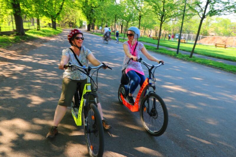 Prague: E-Bike/E-Scooter Viewpoint Tour - Key Points
