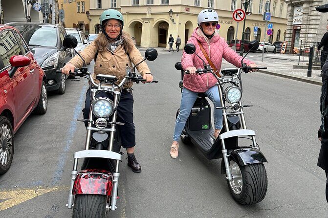 Prague E-Scooter Adventure: Fun & Easy Sightseeing 3Hours Tour - A Closer Look at the Itinerary