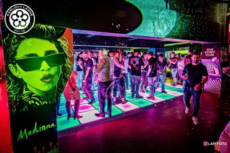 Prague: Entry ticket to Ice Pub Prague with Nightclub Option - FAQ