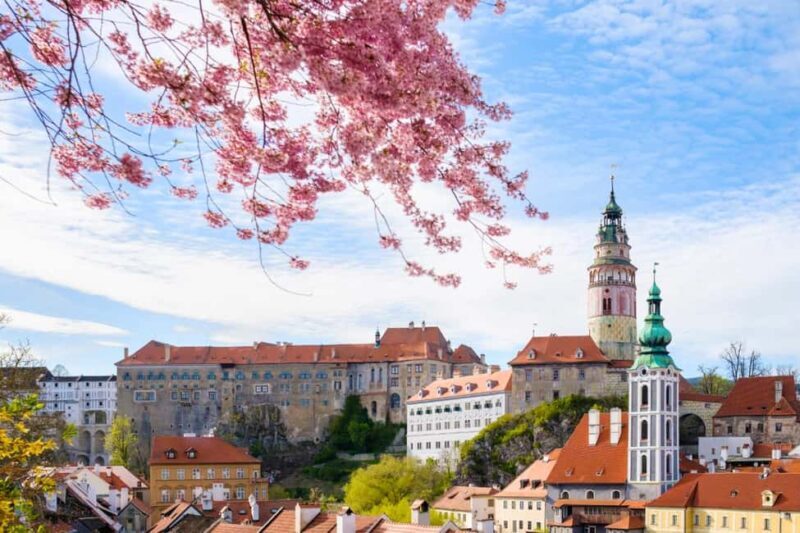 Prague: eský Krumlov & Bohemian Village Day Trip with Lunch - Who Will Love This Tour?