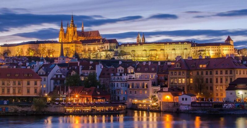 Prague: Evening Photography Tour by Car - Key Points