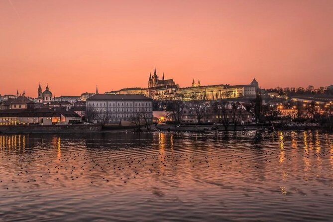Prague Fairytale Tour: Old Town And Castle private tour - Who Is This Tour Best For?