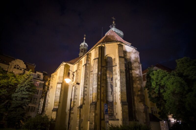Prague: Ghosts and Legends of the Old Town Evening Tour - FAQs