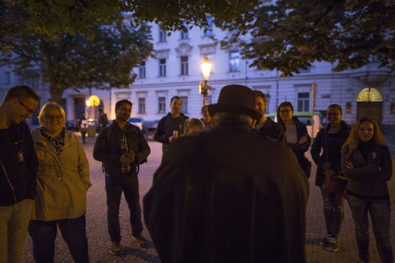 Prague: Ghosts and Legends of the Old Town Evening Tour - Na Františku Hospital: when the past turns frightening