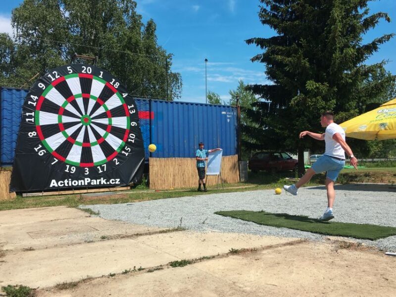 Prague : Giant Foot Darts and Giant Beer Pong Game - Who Should Consider This Experience?
