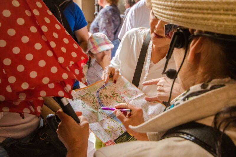 Prague: Guided Bus & Walking Tour with River Cruise & Lunch - A Deep Dive into the Experience