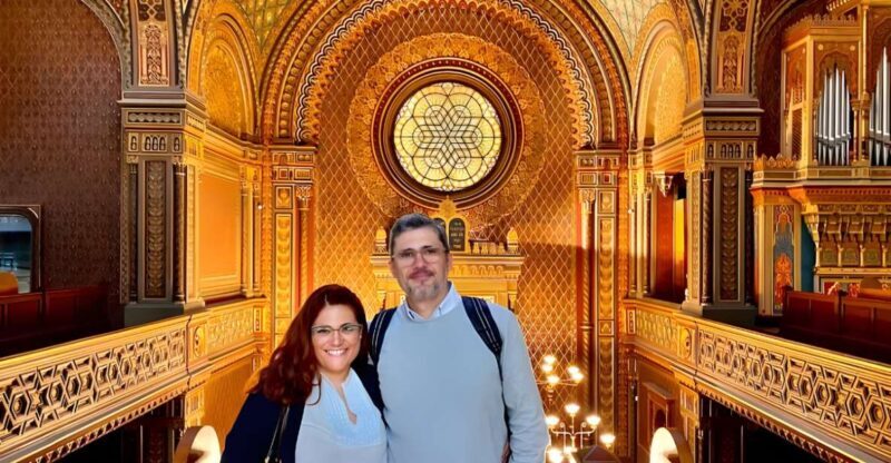 Prague: Guided Tour inside the Jewish Cemetery & Synagogues - Exploring Pragues Jewish Heritage: What to Expect
