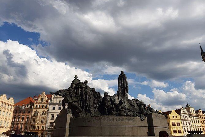 Prague Historical City Center Essential Walk - An In-Depth Look at the Prague Historical City Center Essential Walk