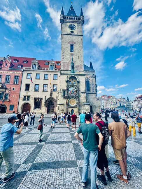 Prague: Iconic Historic Center with Local Tips and Art - The Itinerary Breakdown: What You’ll Experience