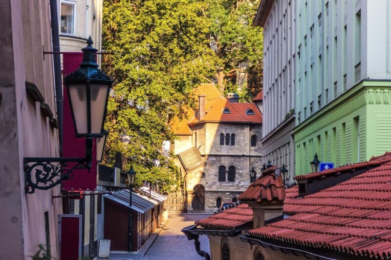 Prague: Jewish Quarter Half-Day Private Walking Tour - Exploring Prague’s Jewish Quarter: A Deep Dive into History and Culture