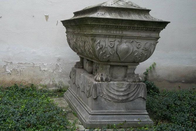 Prague Jewish Quarter Private Half-Day Walking Tour - What to Expect from the Tour