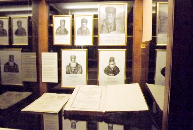 Prague: Jewish Quarter Ticket with optional Audio Guide - Key Points: