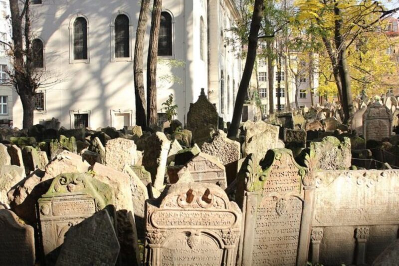 Prague: Jewish Town Guided Walking Tour - Who This Tour Is Perfect For