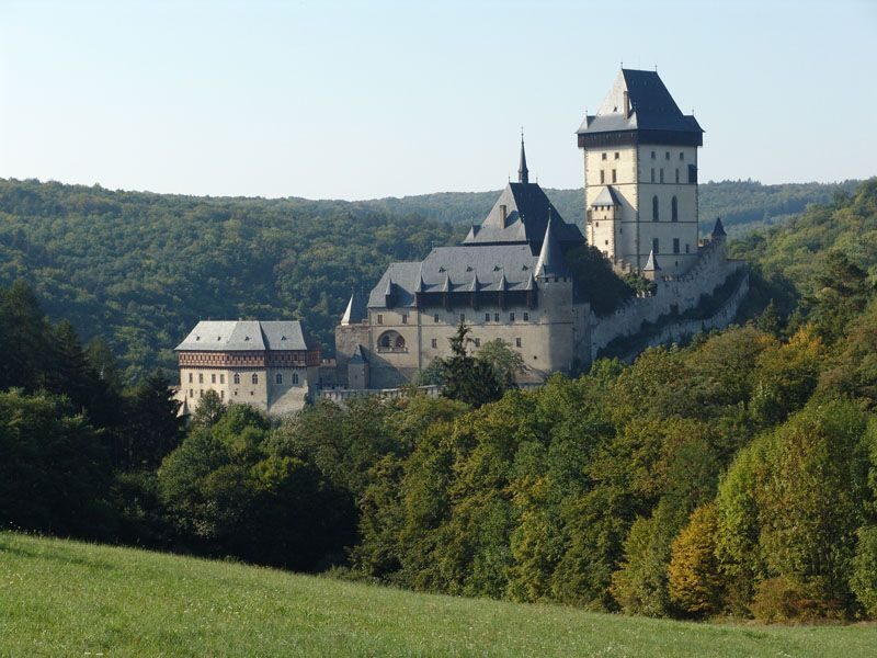 Prague: Karltejn Castle Guided Tour with Entry Ticket - FAQs