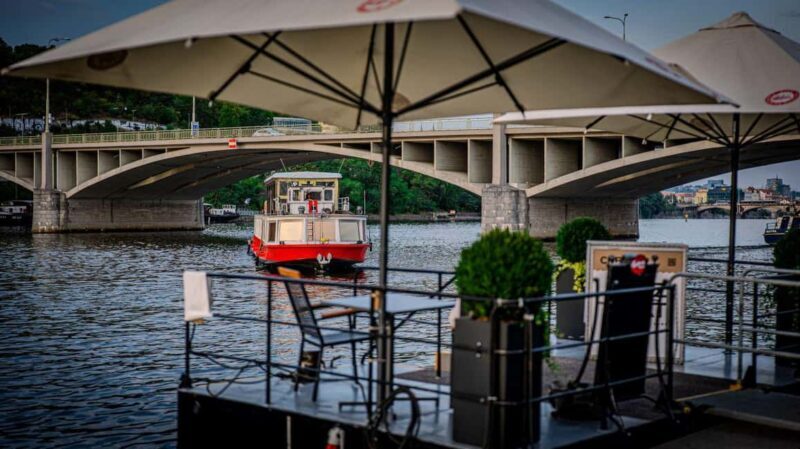 Prague: Lunch Cruise on the Vltava with 3-Course Menu - Practical Details