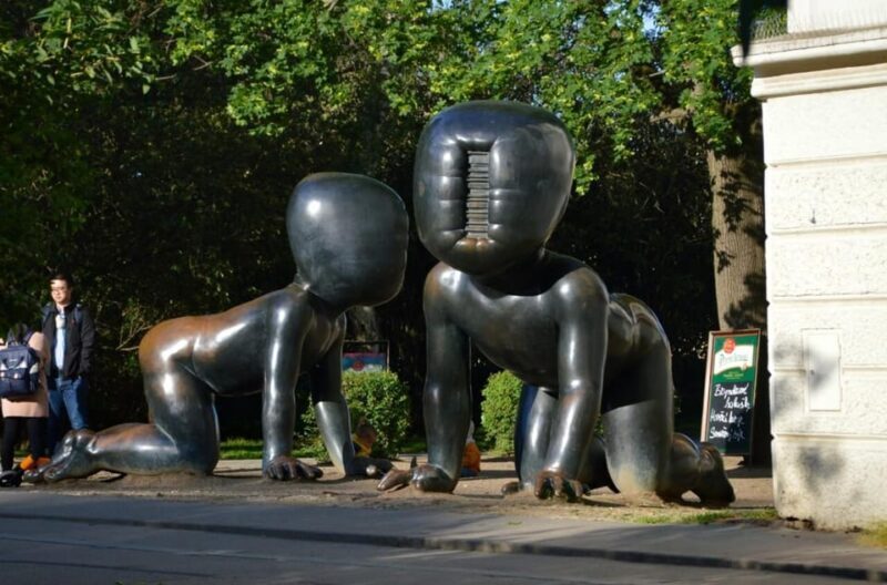 Prague: Modern Architecture and Design Guided Tour - FAQ