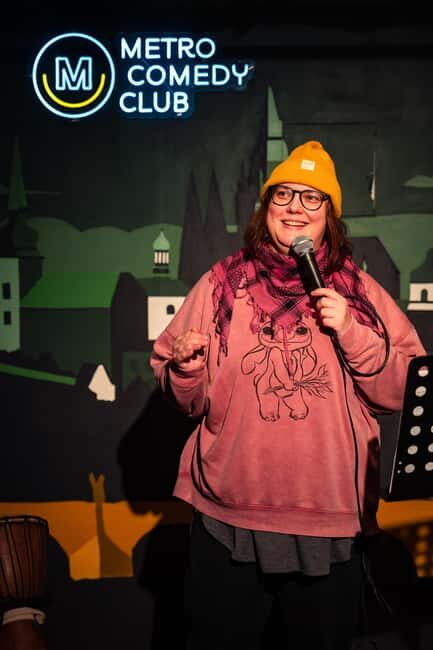 Prague: Monday Stand-Up Comedy in English - Key Points