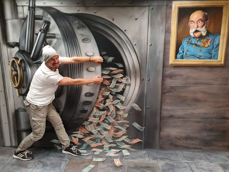 Prague: Museum of Fantastic Illusions Entry Ticket - Best pairing after your visit: 1922 Myšák café and patisserie