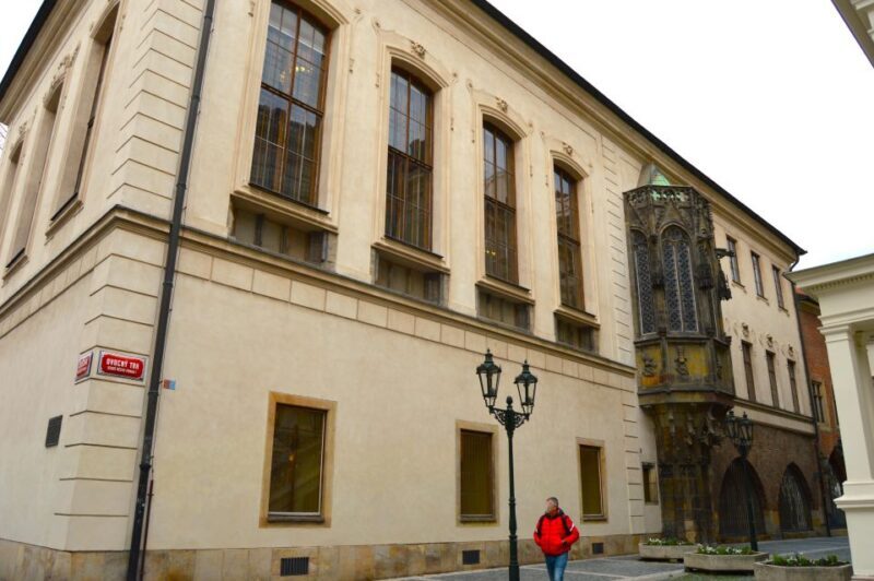 Prague: National Museum Ticket & Online Audioguide City Tour - What’s Included and What’s Not