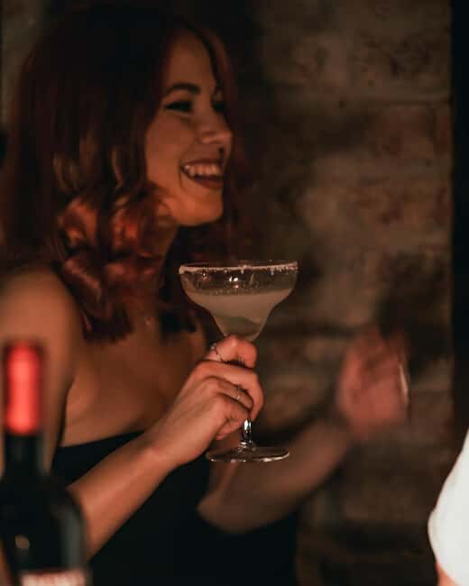 Prague: New Year's Eve at Kontakt Bar w/ Drinks & Live Music - Atmosphere & Crowd