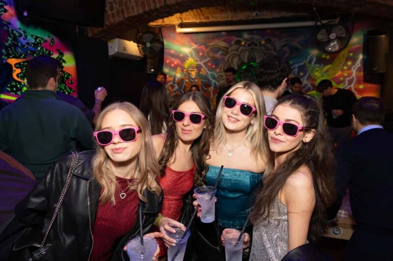 Prague: New Year's Eve Pub Crawl 2HR Open Bar & SaSaZu Club - The Experience: A Detailed Look