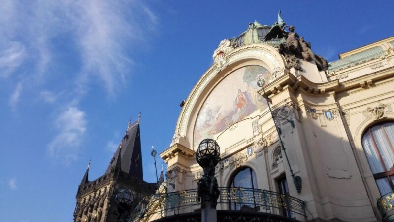 Prague: Old Town and Classical Concert Tour - Exploring Prague’s Old Town on Foot