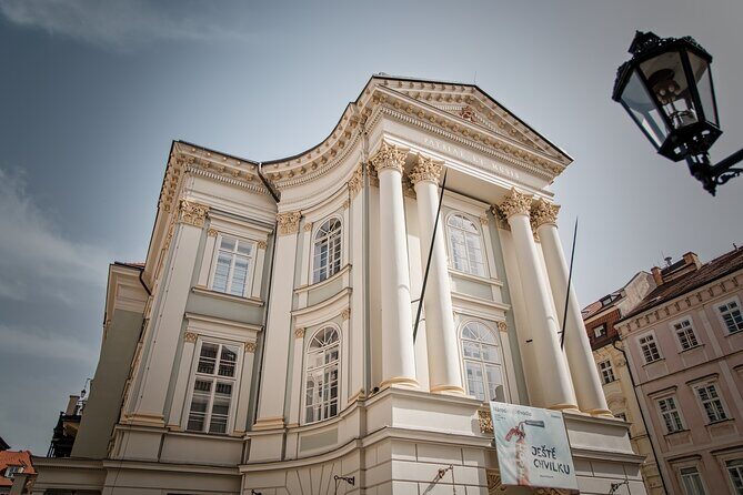 Prague Old Town and Jewish Quarter Walking Tour - Who Should Consider This Tour?