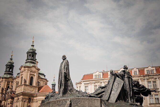 Prague Old Town and Jewish Quarter Walking Tour - Frequently Asked Questions