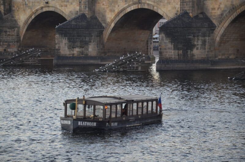 Prague: Old Town Guided Walking Tour and City Boat Ride - Key Points