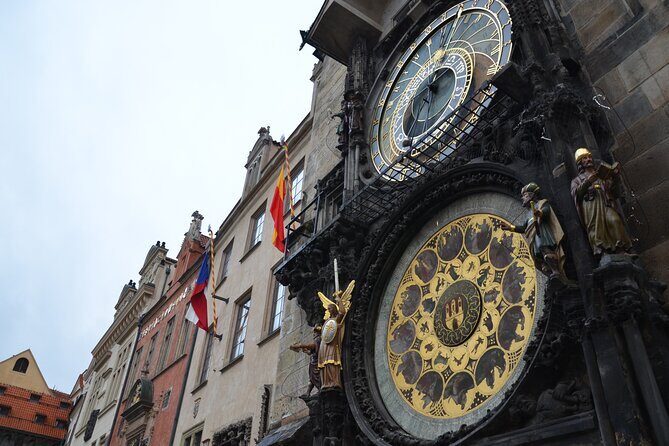 Prague Old Town Tour with a Classical Concert - Who Should Consider This Tour?
